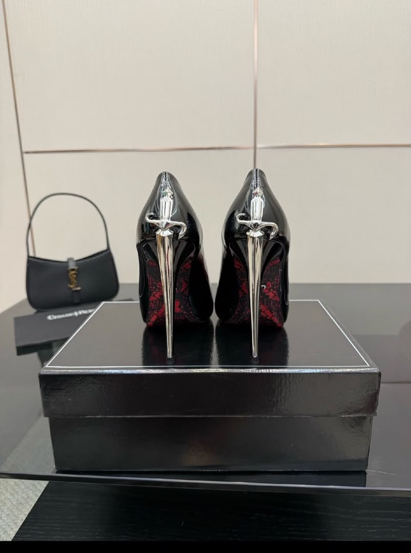 Cesare Paciotti Black Patent Leather Dagger-Heel Pumps