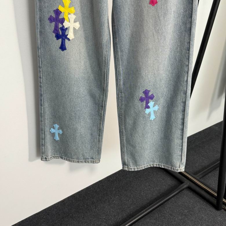 Relaxed Fit Jeans mit Stickerei