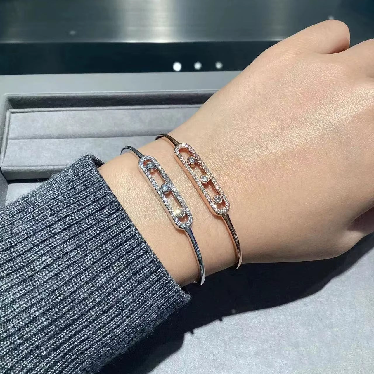 Pulsera ovalada minimalista
