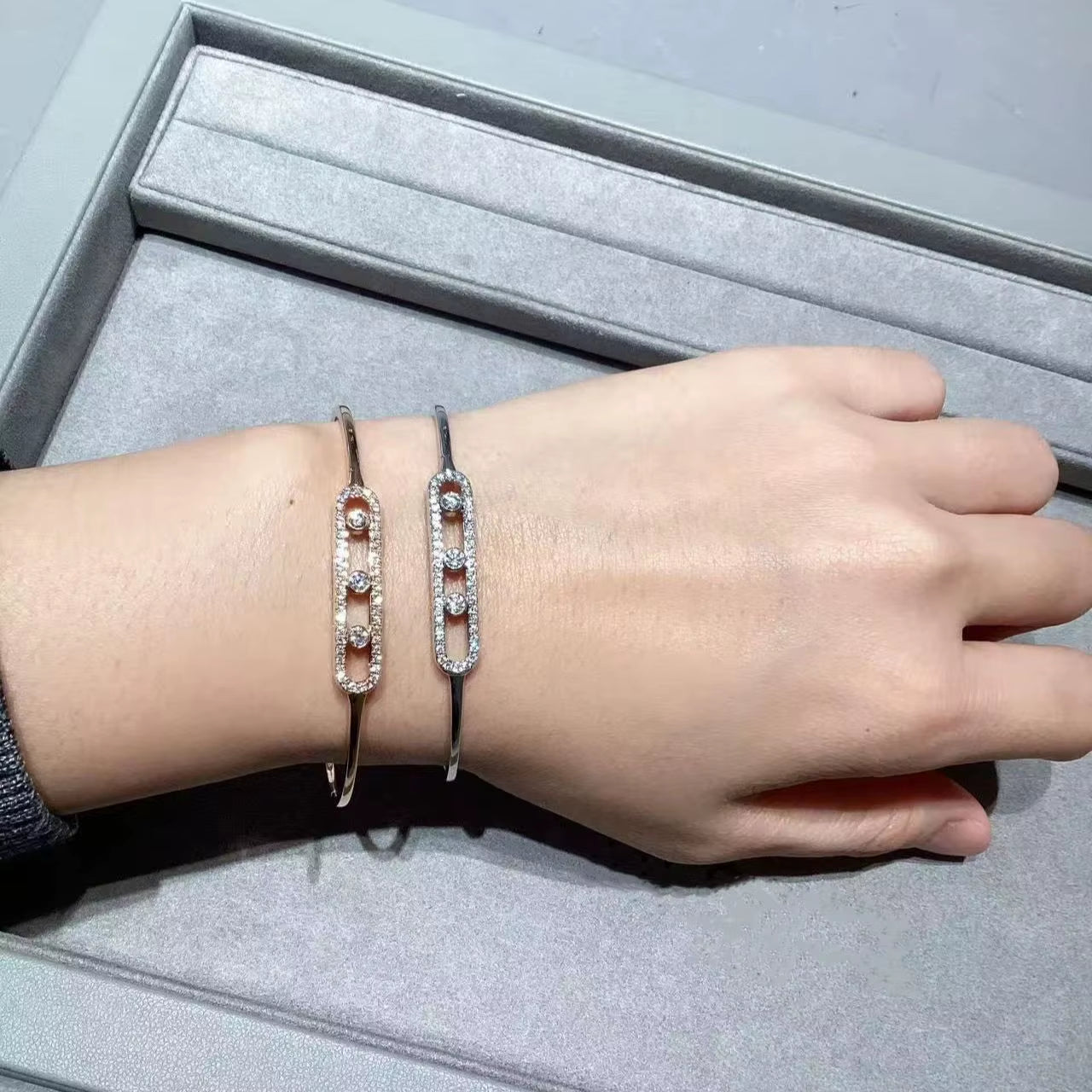 Pulsera ovalada minimalista