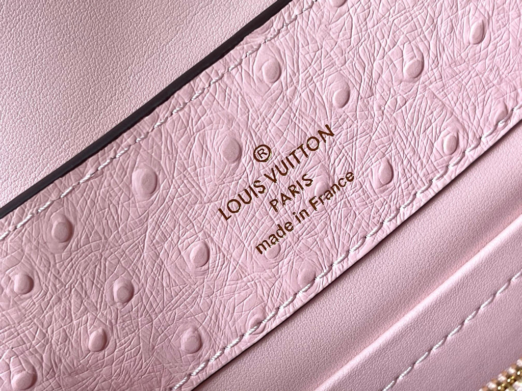 Capucines Trilogy Chain 3-in-1 Pink Ostrich Pearl