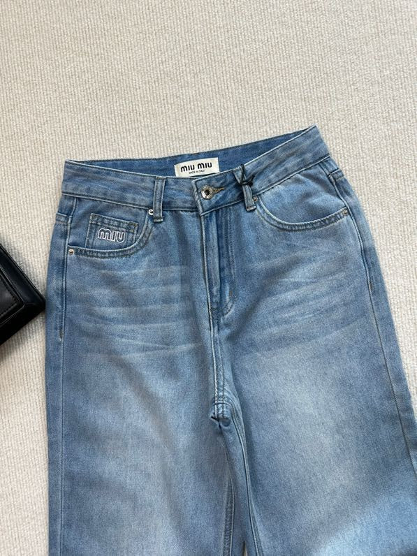 Wide-Leg-Jeans aus Denim MM