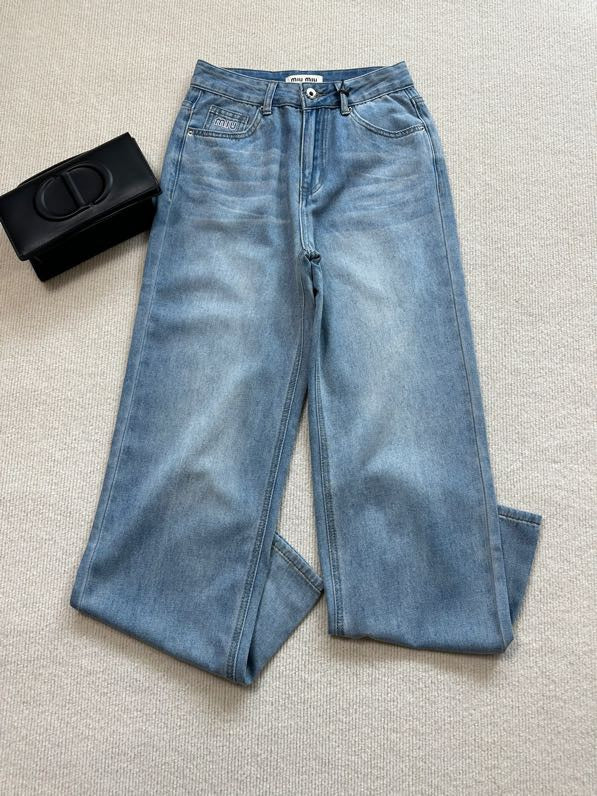 Wide-Leg-Jeans aus Denim MM