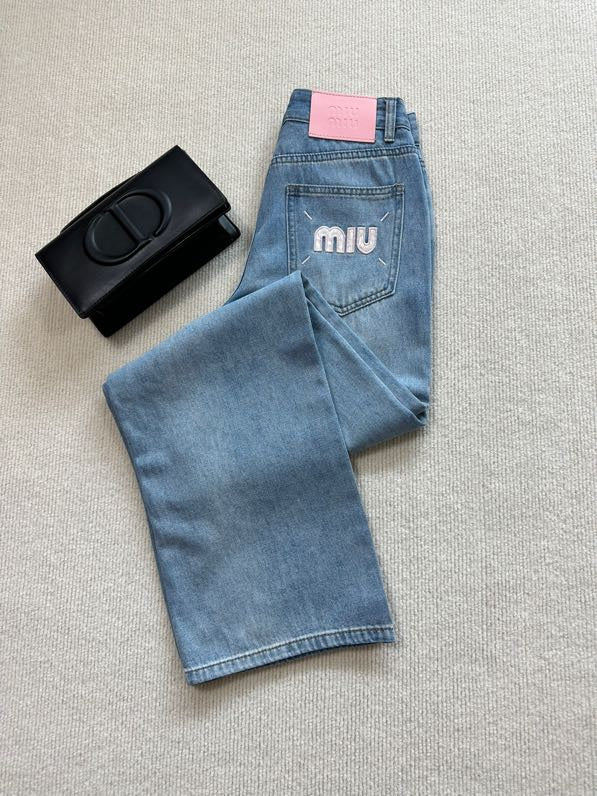 Wide-Leg-Jeans aus Denim MM
