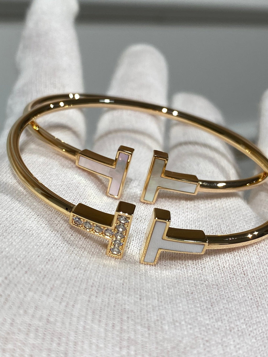 Doppel-T-Armband