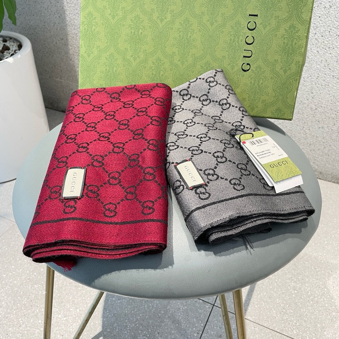 Bufanda de Jacquard de Cachemira con motivo GG